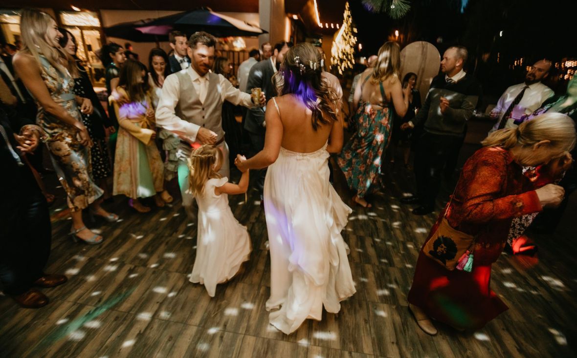 DJ or band for a wedding in Lake Tahoe, DJ vs band for wedding, Cost of a wedding band vs DJ