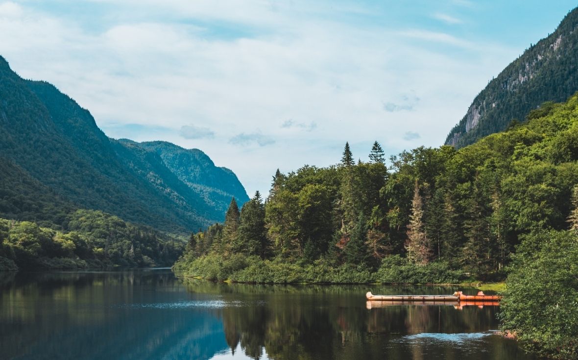 North Lake Tahoe Wedding and Event Venue, Difference between north and south Lake Tahoe, Prettiest part of Lake Tahoe, North or South Lake Tahoe, Which side of Lake Tahoe is better