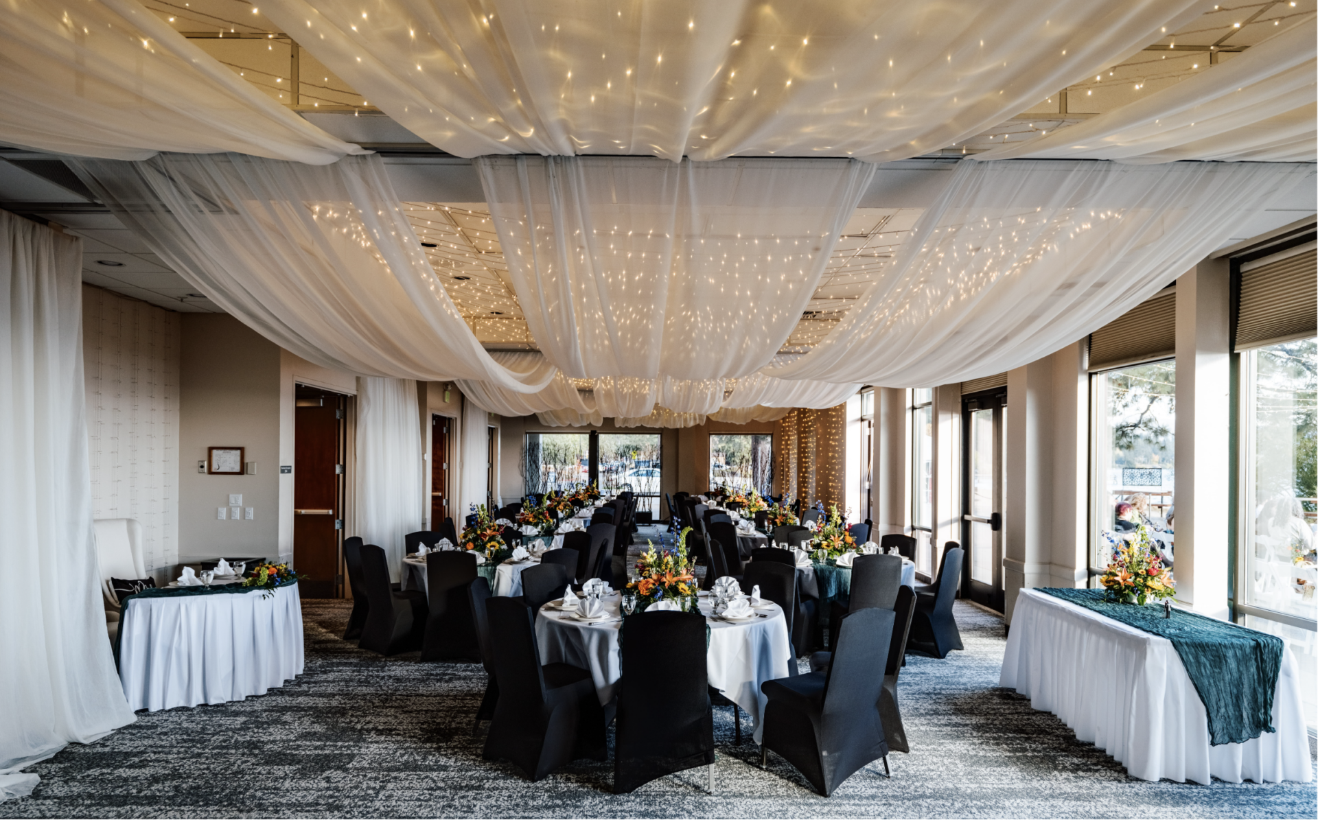 Indoor and outdoor wedding venue in Lake Tahoe, Indoor vs outdoor wedding