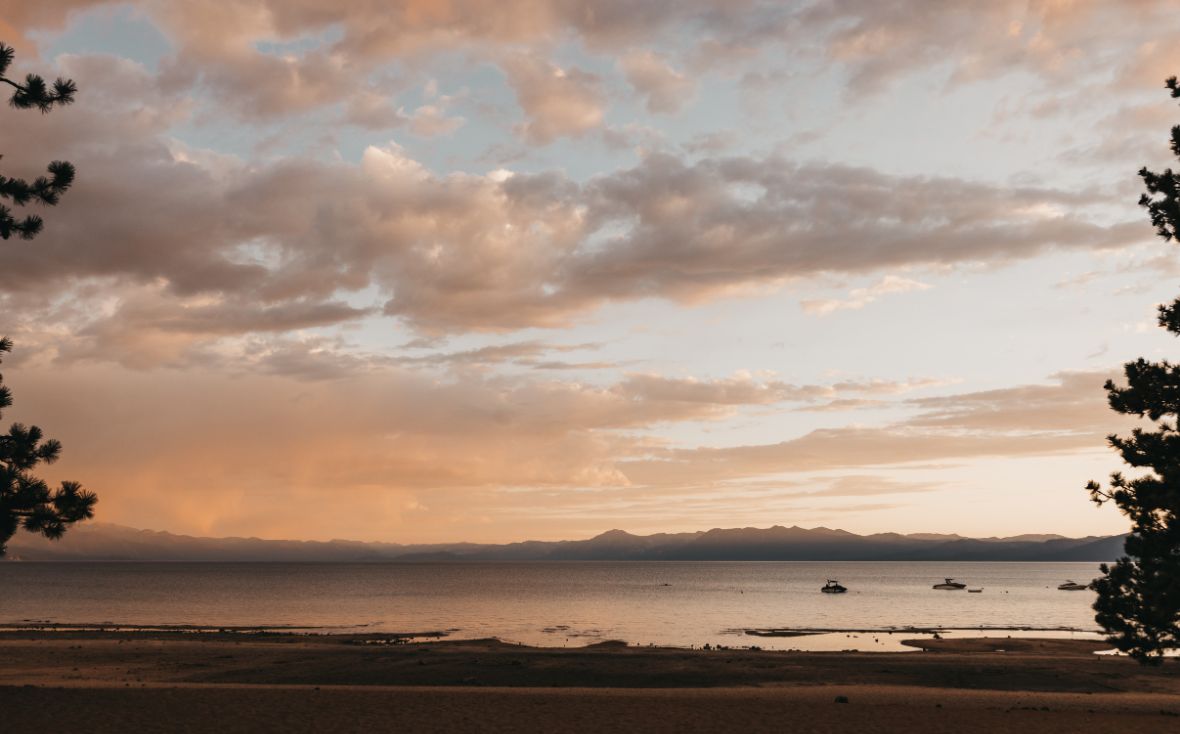 The best time to get married in Lake Tahoe, Best time for a wedding ceremony